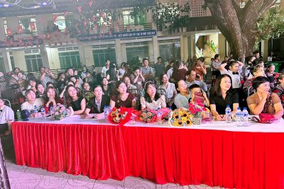 TRƯỜNG MẦM NON BA ĐỘNG THAM GIA GIAO LƯU VĂN NGHỆ CHÀO MỪNG NGÀY GIẢI PHÓNG MIỀN NAM 30/4 VÀ QUỐC TẾ LAO ĐỘNG 01/5